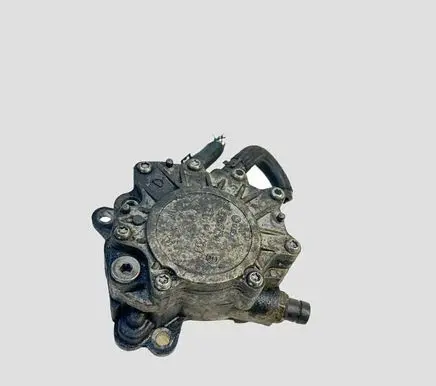 Volkswagen PASSAT B6 Vacuum pump 03G145209C