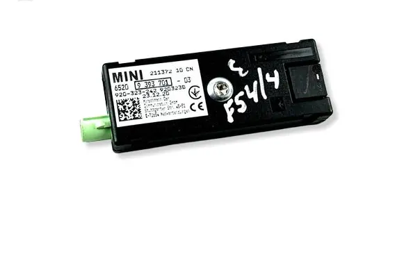 Mini Clubman F54 Aerial antenna amplifier 9393701
