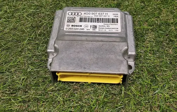 Audi A6 S6 C7 4G Airbag control unit/module 4G0907637H 4G0907637D 0265020246