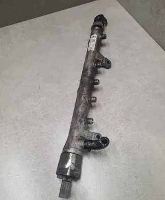 Audi A3 S3 8P Fuel main line pipe 03L130089B 03L906051 55PP2602