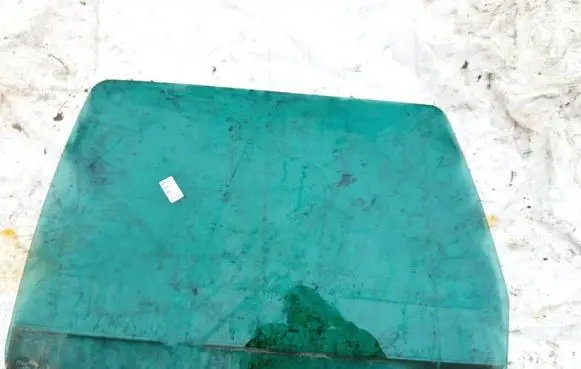 Ford Galaxy Rear door window glass as3