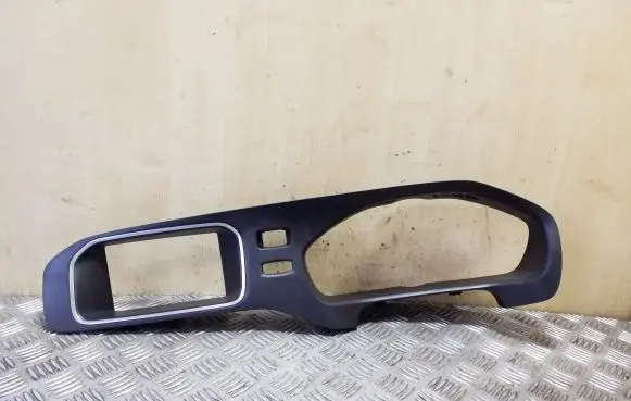 Volvo V40 Dashboard trim 31393108