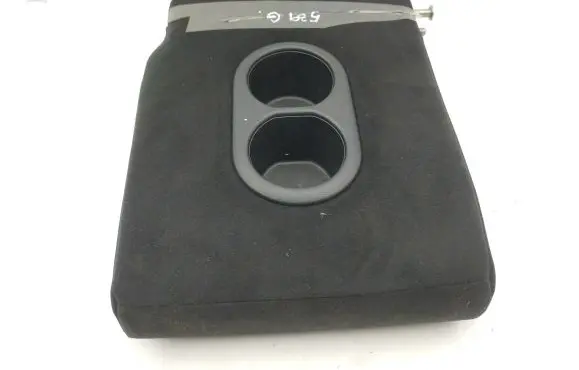 Honda CR-V Rear seat armrest 