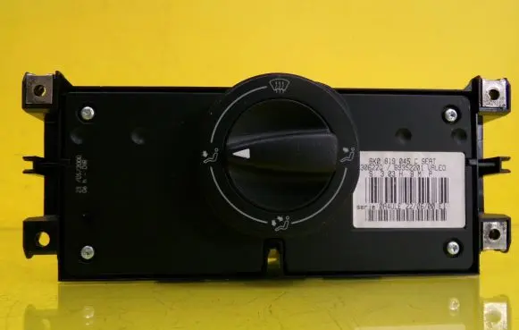 Seat Ibiza II (6k) Interior fan control switch 69352201