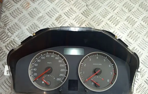 Volvo V50 Speedometer (instrument cluster) 30710071 100391 CE0889