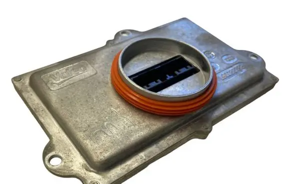 Peugeot 3008 I Headlight ballast module Xenon 90093044