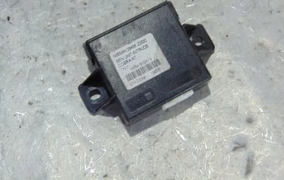 Nissan Qashqai+2 Alarm control unit/module 4m5418n0a14