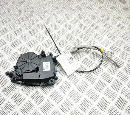 BMW 5 G30 G31 G38 Tailgate/trunk/boot lift motor 7411760