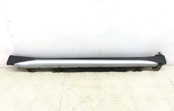 BMW X1 F48 F49 Front sill (body part) 7332328