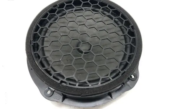 Audi A3 S3 8V Front door speaker 8V0035415