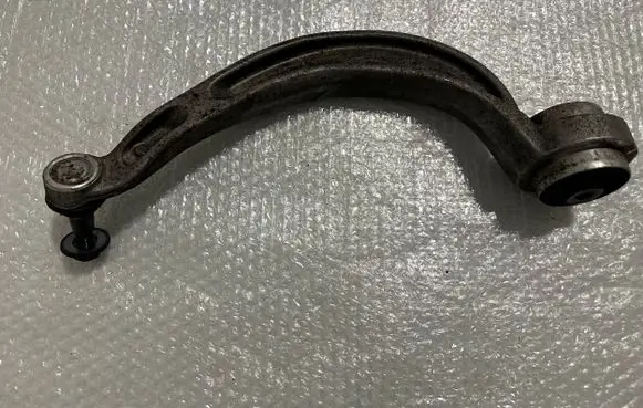 Porsche Macan (95B) Front control arm 4G0407695