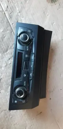 Audi A5 Climate control unit 8T2820043AF