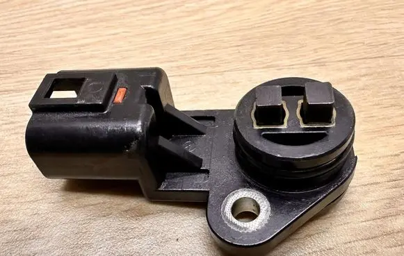 KIA Sorento Camshaft vanos timing valve 5226JA