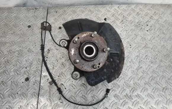 Hyundai ix35 Front wheel hub