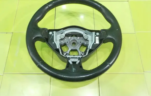 Nissan Juke I F15 Steering wheel XP10
