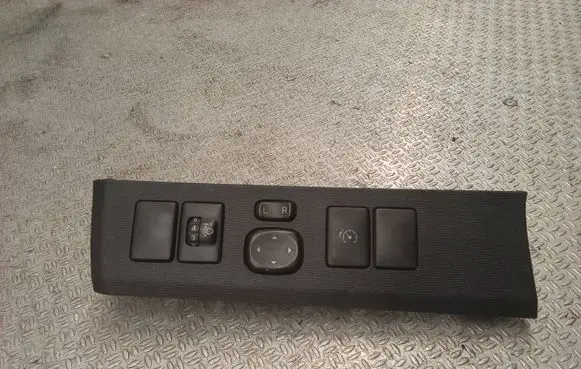 Toyota Avensis T270 Other switches/knobs/shifts 5544605060
