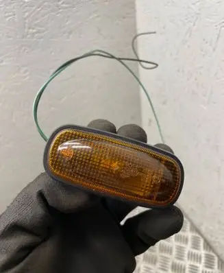 Land Rover Freelander Front fender indicator light 236577