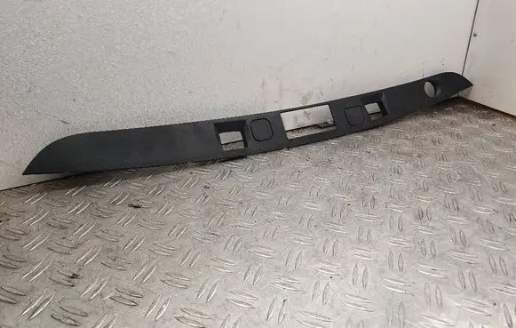 Mercedes-Benz S W221 Tailgate trim A2217580008