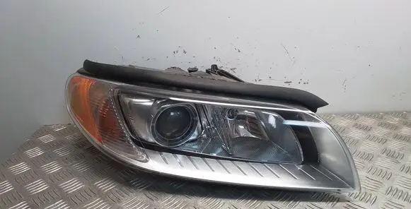 Volvo S80 Headlight/headlamp 31383541