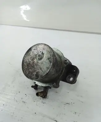 Opel Combo D Vacuum pump