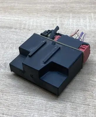Citroen Berlingo Heater blower fan relay 9652021180
