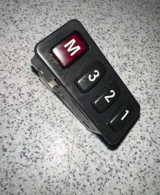 BMW 5 E39 Seat control switch 8352160