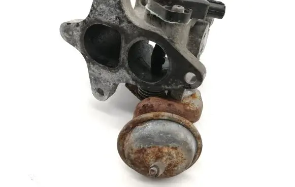 Honda FR-V EGR valve