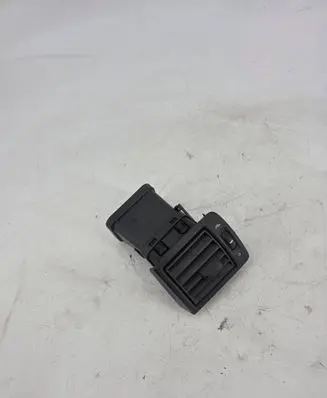 Volvo V50 Dashboard side air vent grill/cover trim 576076G0 9260ZS100Z
