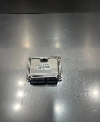 Audi A6 S6 C5 4B Engine control unit/module 038906019CF 28SA5124 0281010405
