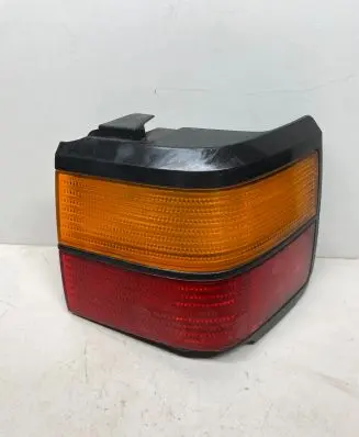 Volkswagen PASSAT B3 Rear/tail lights 357945258