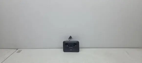 Volvo V70 Hand parking brake switch 30773539