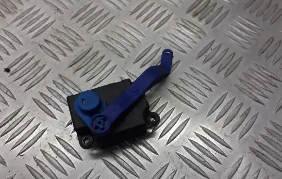 Opel Vectra C A/C air flow flap actuator/motor 09180202