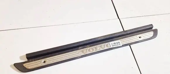 Volvo S40, V40 Front sill trim cover 30818426