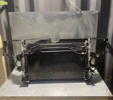 Audi A8 S8 D2 4D Radiator set 4D0121197