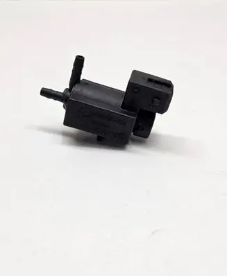BMW 3 E46 Turbo solenoid valve 72234100 01T232 1742712