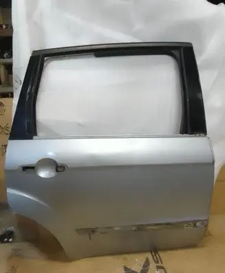 Ford S-MAX Rear door 