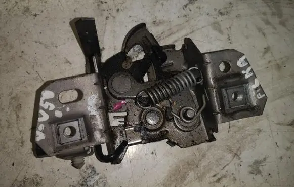 Volvo V50 Tailgate/trunk/boot lock/catch/latch 30716530 A155-5