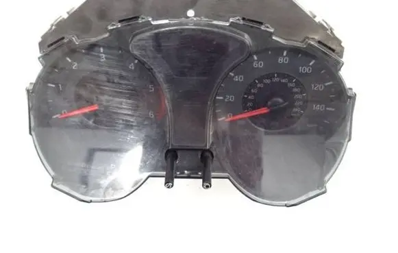 Nissan Juke I F15 Speedometer (instrument cluster)