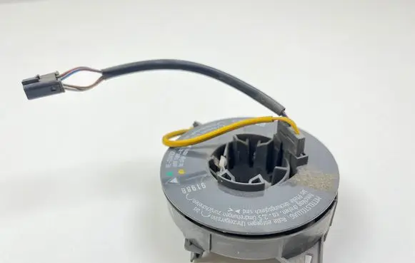 Opel Zafira A Airbag slip ring squib (SRS ring) 90588758 1610662