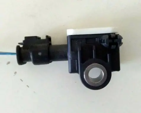 BMW 1 F20 F21 Airbag deployment crash/impact sensor 9234989 170310202 65779234989