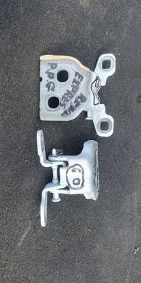 Renault Express Front door hinge set 