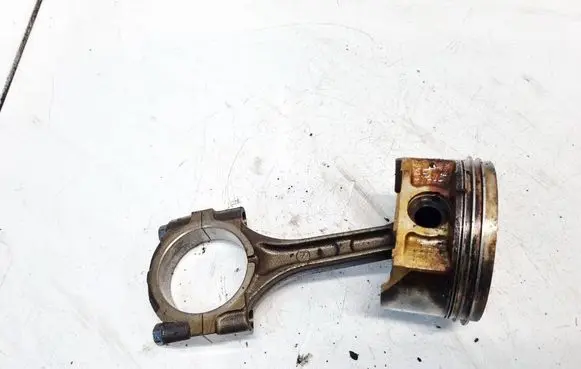 Subaru Legacy Piston with connecting rod BFCFC3