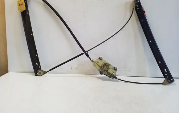 Audi A6 S6 C6 4F Front window lifting mechanism without motor 4F0837462D