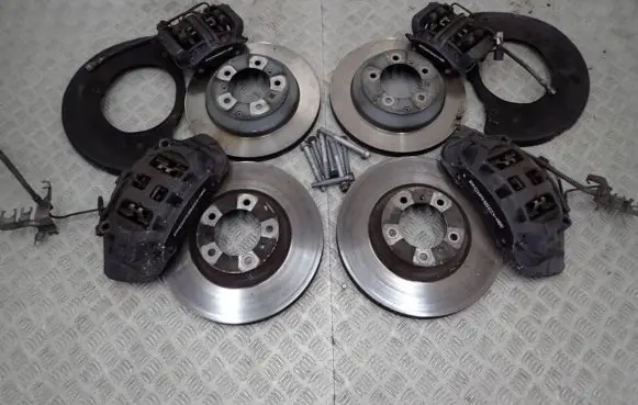 Porsche Cayenne (9Y0 9Y3) Brake discs and calipers set 