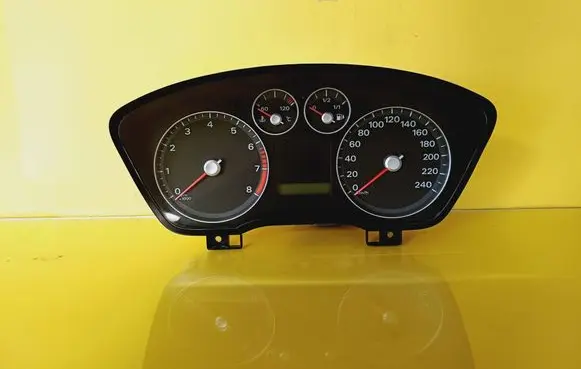 Speedometer (instrument cluster)