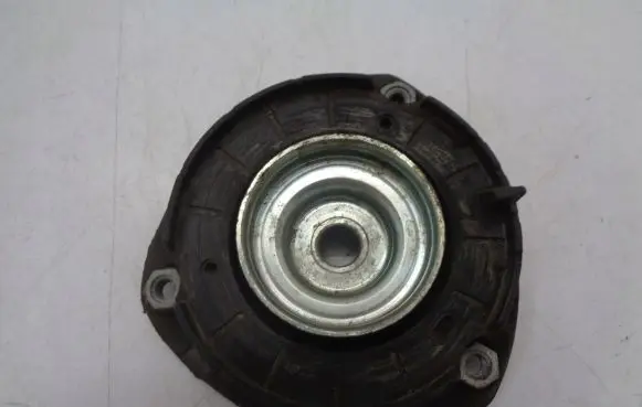 Volkswagen Golf VII Front upper strut mount 5Q0412331d