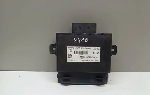 Porsche Panamera (970) Voltage converter/converter module 7PP959663E CDG220611 111001912