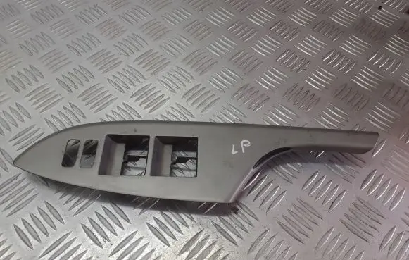 Toyota Corolla E140 E150 Electric window control switch