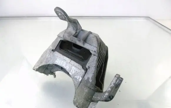 Opel Astra J Engine mounting bracket 13248476
