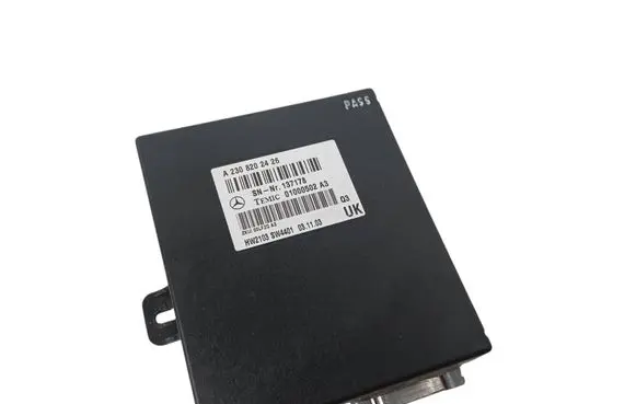 Mercedes-Benz SL R230 Voice control module A2308202426